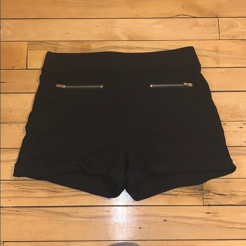 Jersey fabric black shorts